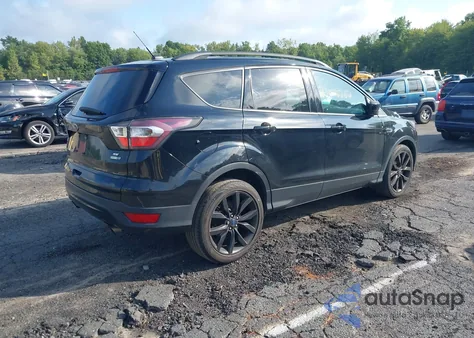2017 Ford Escape Se z USA, uszkodzony, nr VIN 1FMCU9G93HUA87239